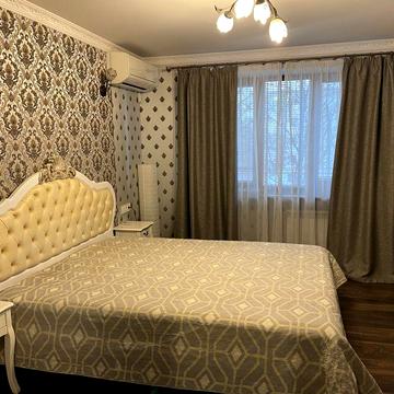 Сдам в оренду 3 х комнатну квартиру