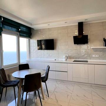 Срочно сдам 2 ком.квартиру+студия в 44 Жемчужине,ул.Каманина 16А. Море