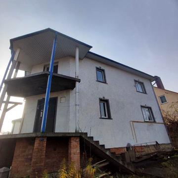 Продаж будинка,на дослідній станції,на Пилипа Орлика.