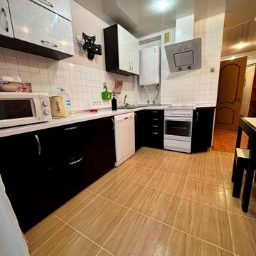 Идеальная 2х комнатная с двумя лоджиями на Бочарова за 40 000