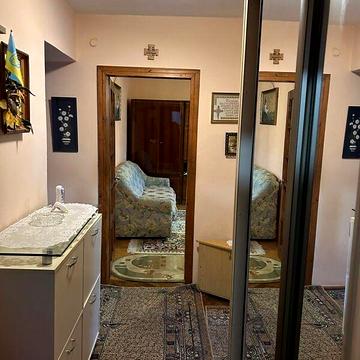 Продаж 3к Квартира Свободи вулиця
