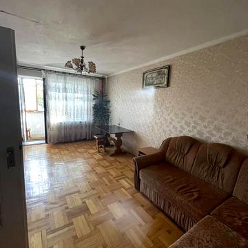 Данила Галицького бульв., 3