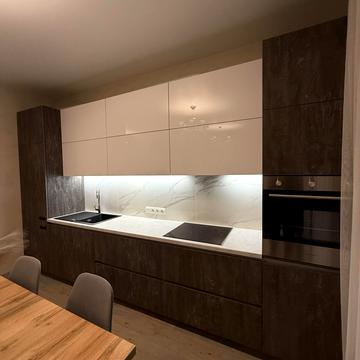 Лесі Українки вул., 26