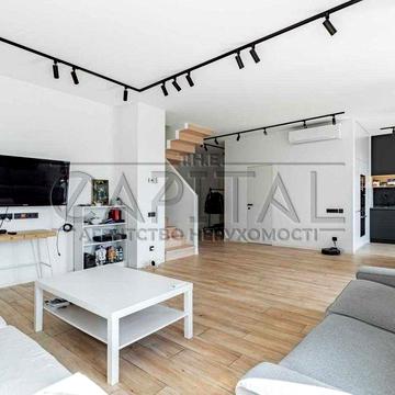 Продаж квартири, Малевича, Центр, Київ