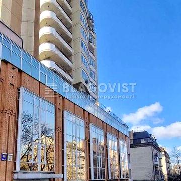 Продаж великої 4х-тної квартири Богдана Хмельницького 41!м.Університет