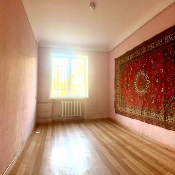 2-х сталінка, центр 95 квартал, Героїв АТО, 33