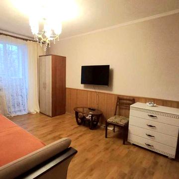 Сдам 2 ком. квартиру  на Алексеевке, м. Победа