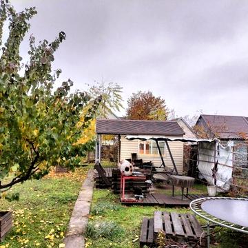 Продам дом, район Украины(ниже спорткомплекса Urban)