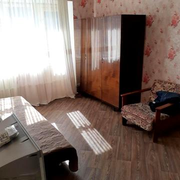 Академіка Заболотного вул., 23