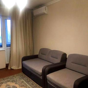 Здам двокімнатну квартиру поряд з метро. вул. Г. Дніпра 19