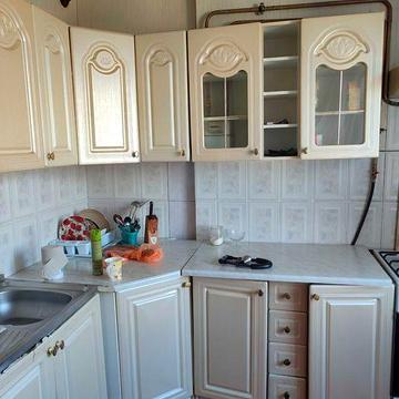 Оренда 3- кімн.квартири сел.Зарічне