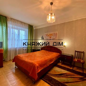 Ігоря Шамо бульв. (Олексія Давидова), 7