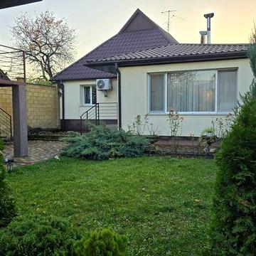 Слободка, Шикарный дом 80 кв.м. с гаражом,  4 сотки,  гостевая 20 кв.