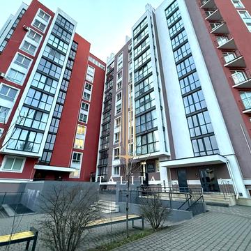 Богдана Хмельницького вул., 284