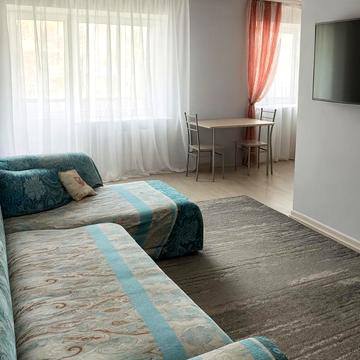 Межова вул., 18