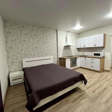 Кадетський Гай вул., 10