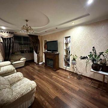 Квартира 135.8 м/кв + гараж на два авто Кременчук