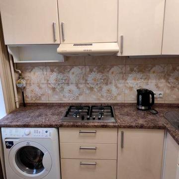 Печерск !Здам затишну 1-квартиру по вул.Джона Маккейна 10