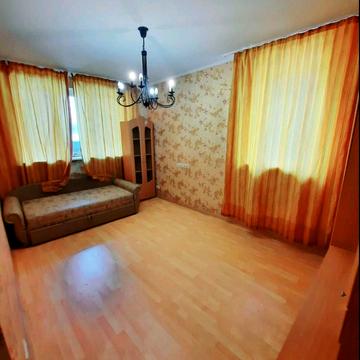 Київська вул., 22