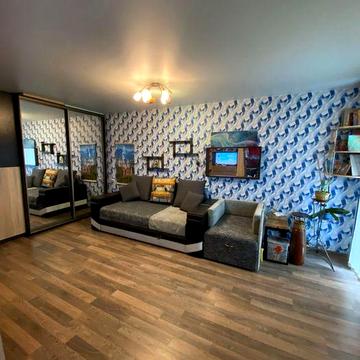 Здам 1 кімнатну квартиру на Титова 9000грн