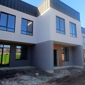 Вигідна пропозиція Таун, як 3к квартира з ділянкою та паркомісцем