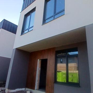 Пушкіна вул.