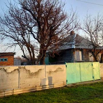 Продам дом с.Петровское Балакл. р-н