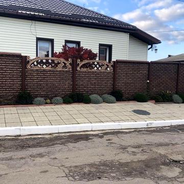 Сдам пол дома  с удобствами