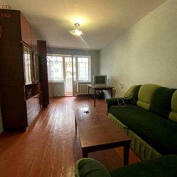 Оренда /2-х кімнатної квартири / вул. В. Пугачова