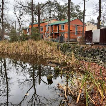 Варшавська вул.