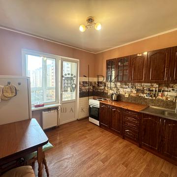 Бориса Гмирі вул., 14