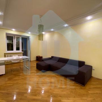 Срібнокільська вул., 24