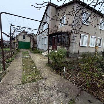 Двоповерховий будинок. Можливо по сертифікату Є-відновлення