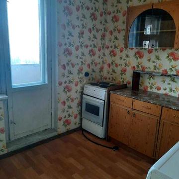 сдам большую 1-к.квартиру с мебелью и техникой на Куреневке