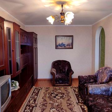 Сдам 2-комнатную квартиру в Киеве метро Черниговская Братиславская 2