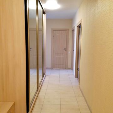 Академіка Шалімова вул., 63