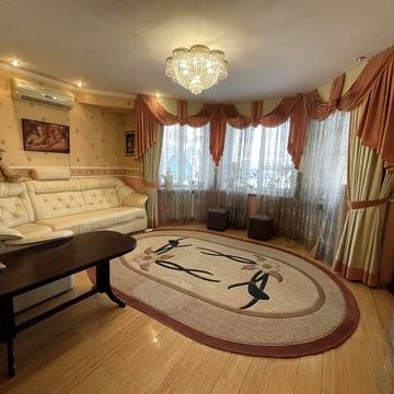 Микільсько-Слобідська вул., 4-Д