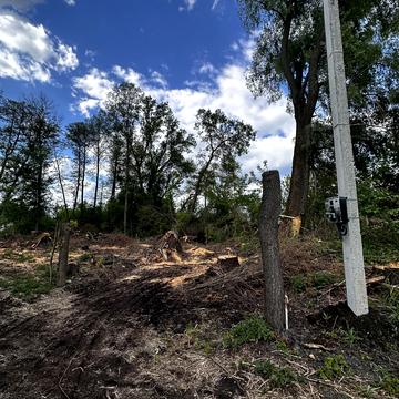 Прибережна, 38