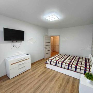 Практична вул., 2