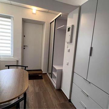 Оренда квартири студии с.Хотів  Партизаньска 1б