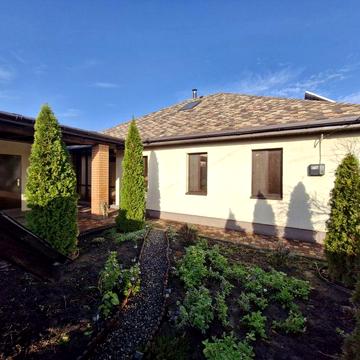 Продаж будинку. Ластівка. Вулиця Сормівська.