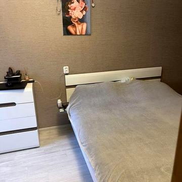 Продам 3 ком квартиру по адрессу Каденюка 19/1. 2/5,