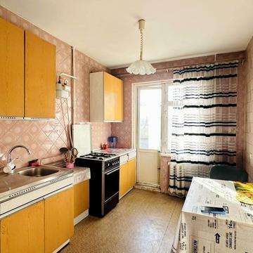 Князя Володимира Великого просп., 118