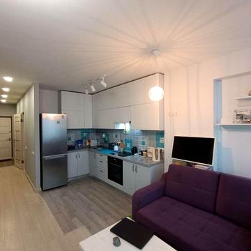 Продам в новострое ЖКВоронцовский квартиру-студию 44,2 кв. с ремонтом ЖК Воронцовский