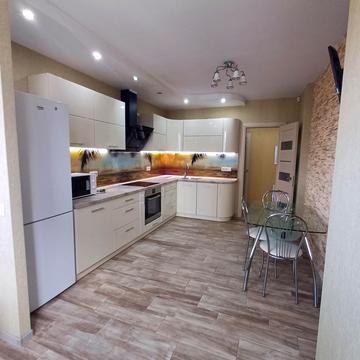 Деміївська вул., 13