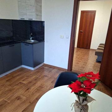 Балтійський пров., 5