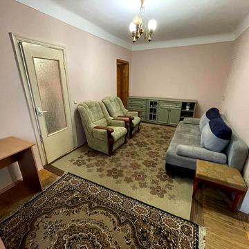 Михайла Котельникова вул., 21