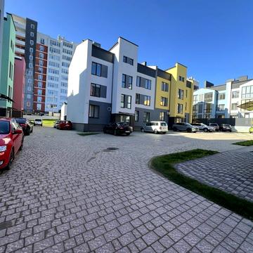 Винна Гора вул., 30