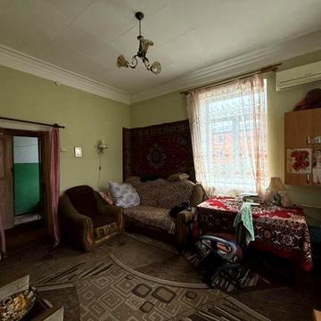 Продам 2х кімнатну квартиру в Центрі