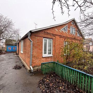 Власник продам будинок під є відновлення розглядаємо